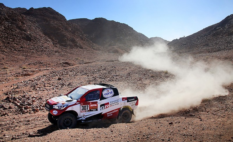Teamspirit helpt Bernhard ten Brinke door lastige Dakar etappe