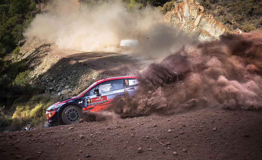 Loeb verrassende leider na dag 1 in Rally van Turkije