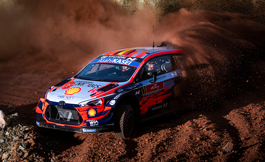 Neuville leider na dag 2 in WRC Rally Turkije - Problemen voor Ogier