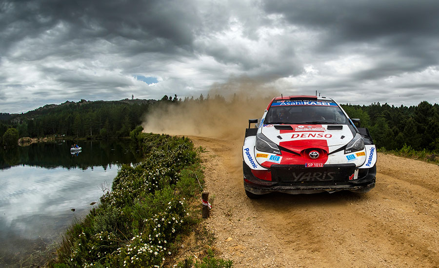 Ogier leider na dag 2 WRC Rally van Italie drama voor Hyundai