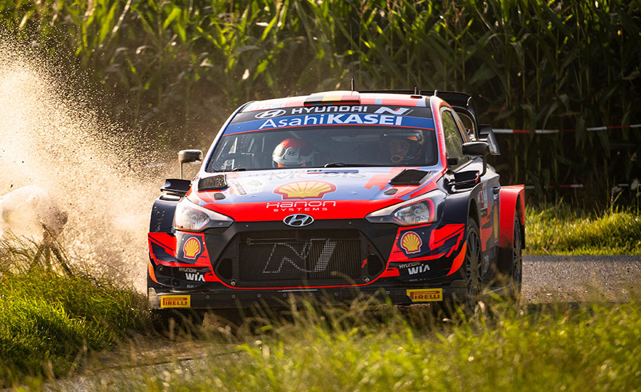 Hyundai bezetten podium na dag 1 WRC Ypres Rally