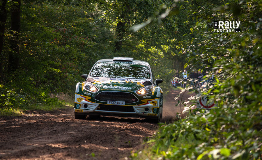 Vossen met problemen naar P10 in Hellendoorn Rally
