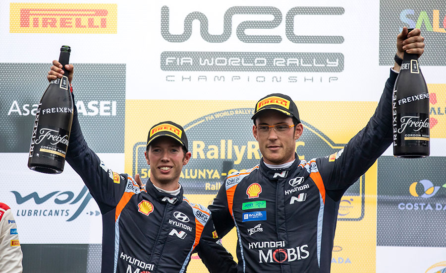 Neuville wint WRC Rally Spanje ondanks late problemen