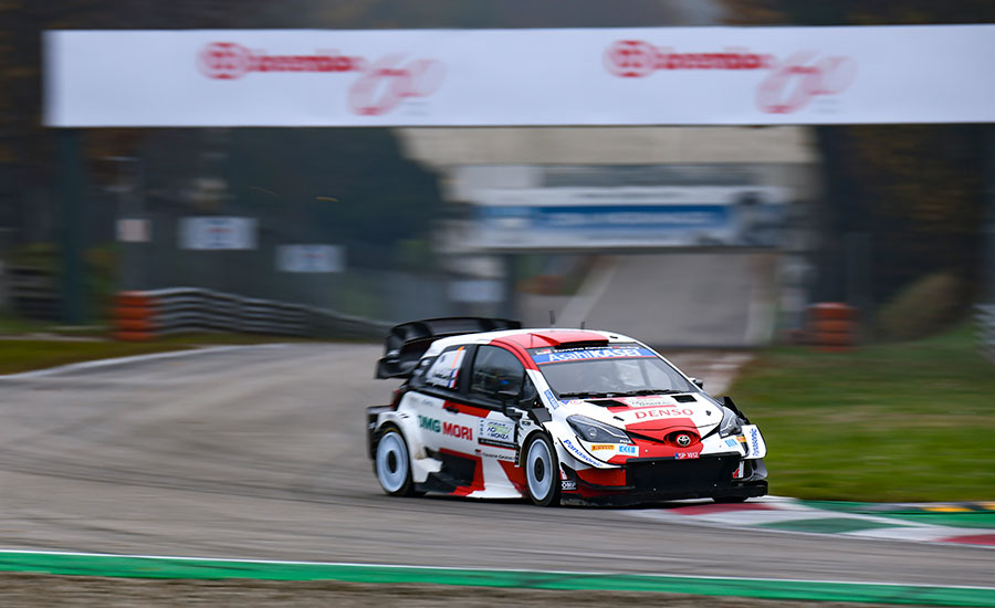 Ogier pakt achtste WRC titel met winst in Rally Monza