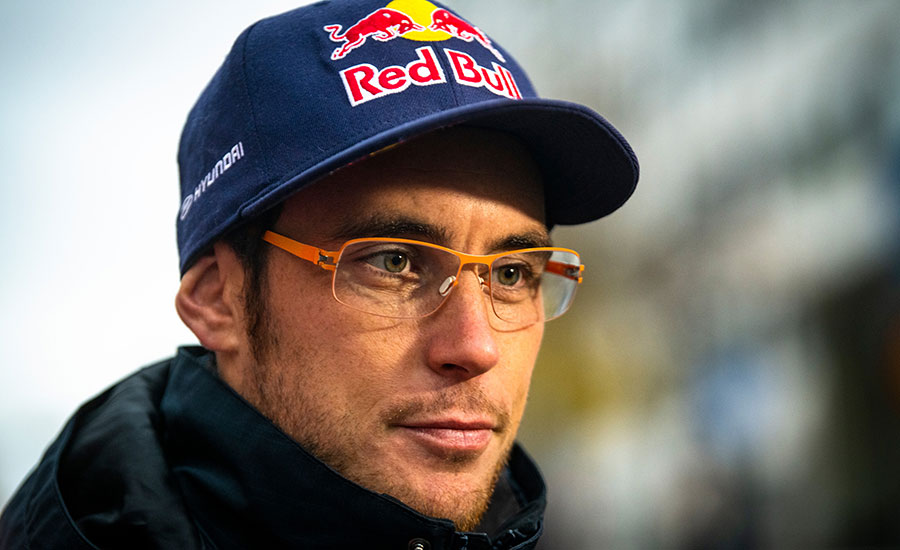 Neuville crasht hevig tijdens test met Hyundai Rally1