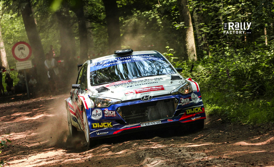 De Jong naar verhitte 3e plaats in Vechtdal Rally