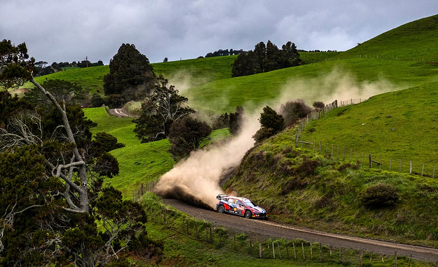 WRC Rally Nieuw-Zeeland: Tänak leidt nipt voor Evans na vrijdag