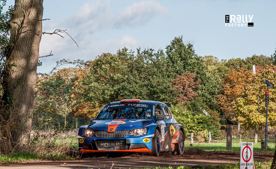 Kobus en Nortier grijpen naast zilver in Twente Rally