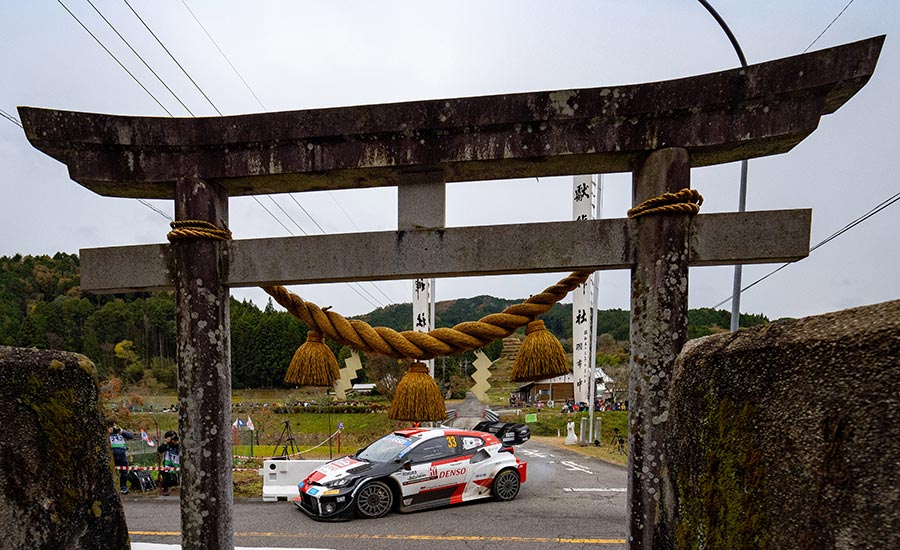 WRC Rally Japan - Evans behoudt leiding ondanks sneeuwbui