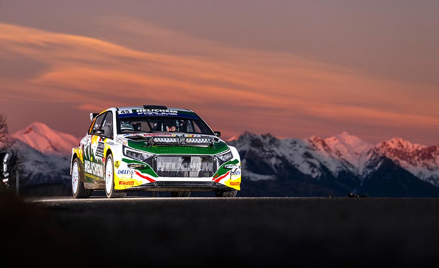 Vossen brengt Hyundai aan de finish van WRC Rallye Monte Carlo