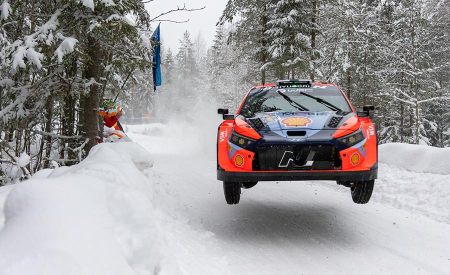 WRC Rally Zweden: Lappi leider na knotsgekke vrijdag, Solberg P3