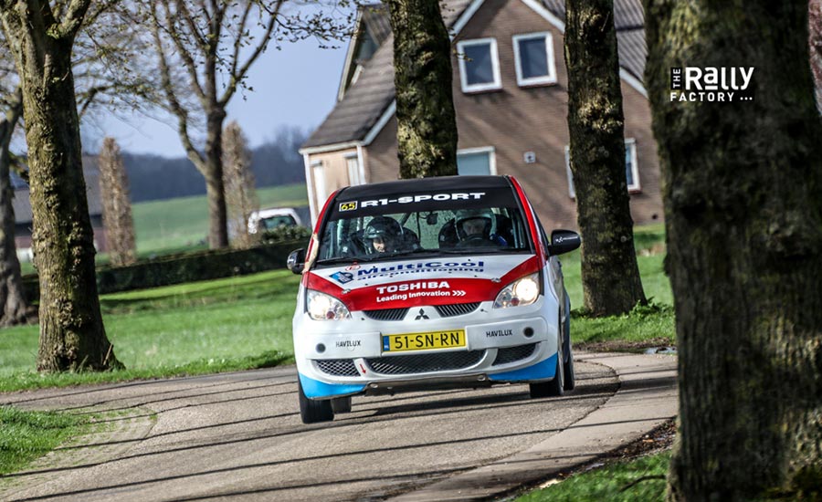Nijsink wint zijn klasse in spekgladde Zuiderzee Rally