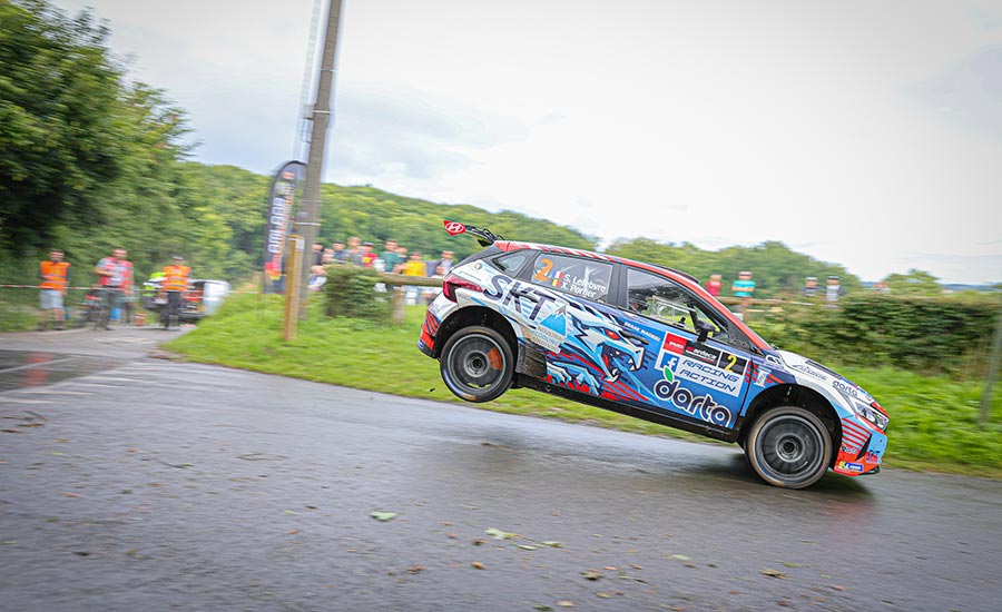 Lefebvre realiseert droom en wint Ypres Rally