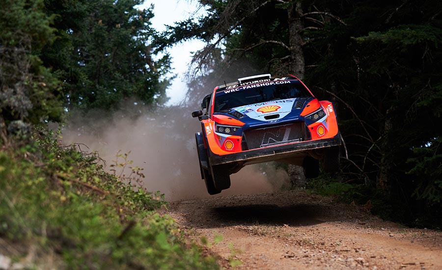 Tänak leider in WRC Acropolis Rally, problemen voor Toyota's