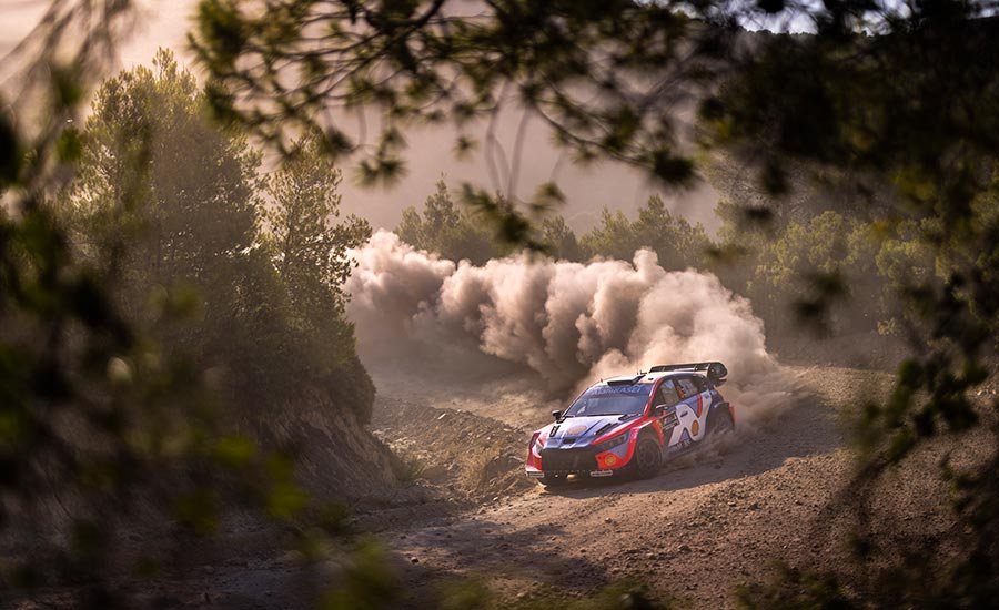 Tänak wint WRC Acropolis Rally ondanks problemen, meer problemen voor Neuville