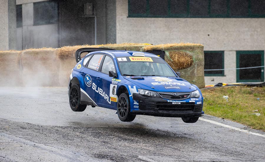 Erik van Loon wordt tweede tijdens Rallylegend en geniet met Subaru Impreza S14 WRC