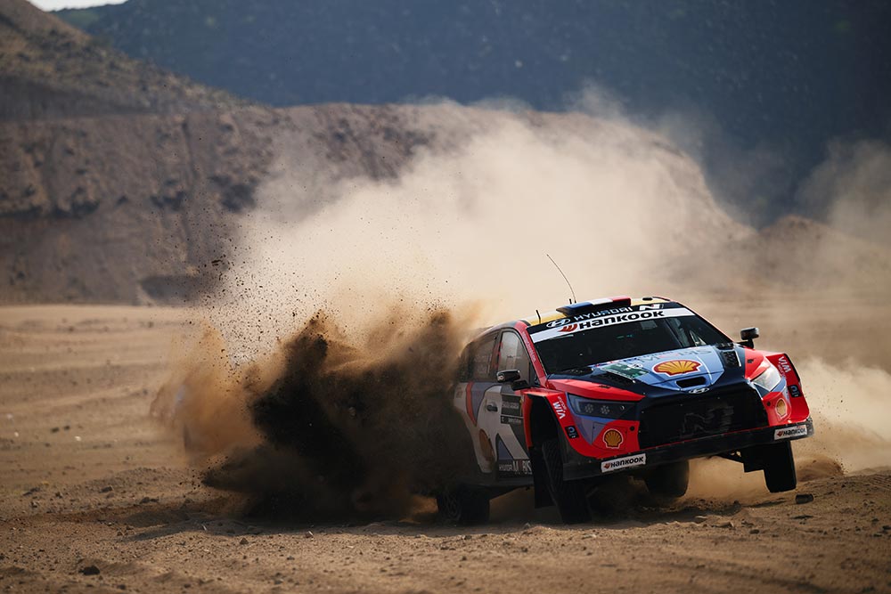 Adrien Fourmaux blijft bij Hyundai WRC 2026 i20 N Rally1