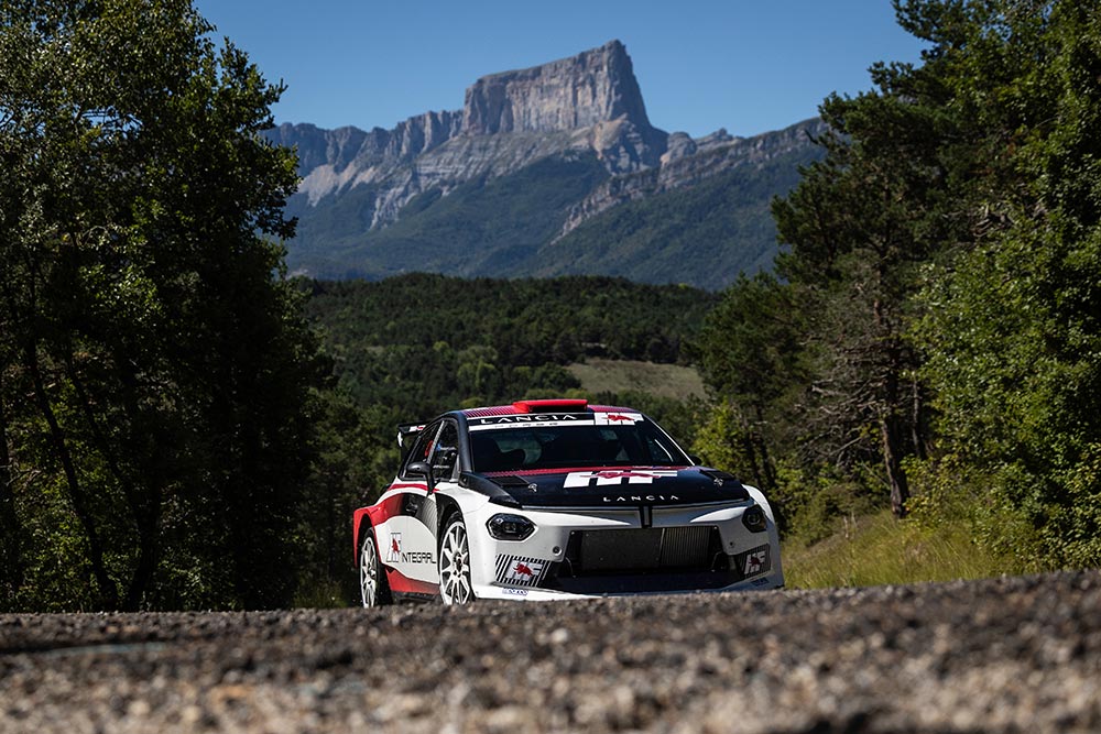 Lancia Ypsilon Rally2 HF Integrale 2026 WRC WRC2 Testing