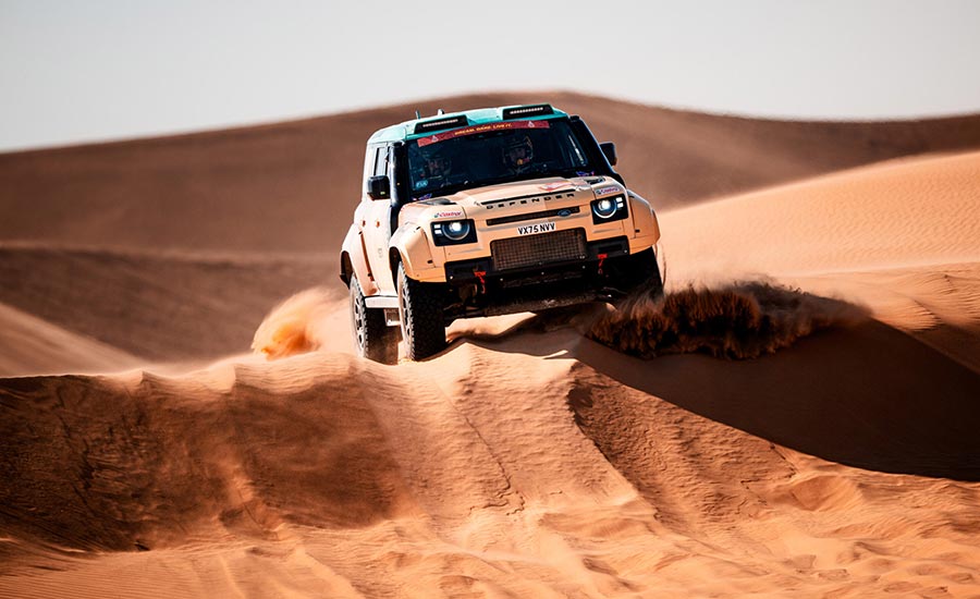 Defender boekt historische dubbelzege in Stock-klasse bij Dakar-debuut
