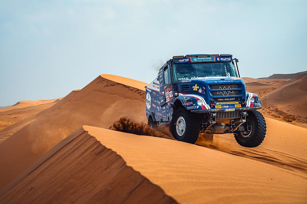 Mitchel van den Brink derde in Dakar 2026 Trucks
