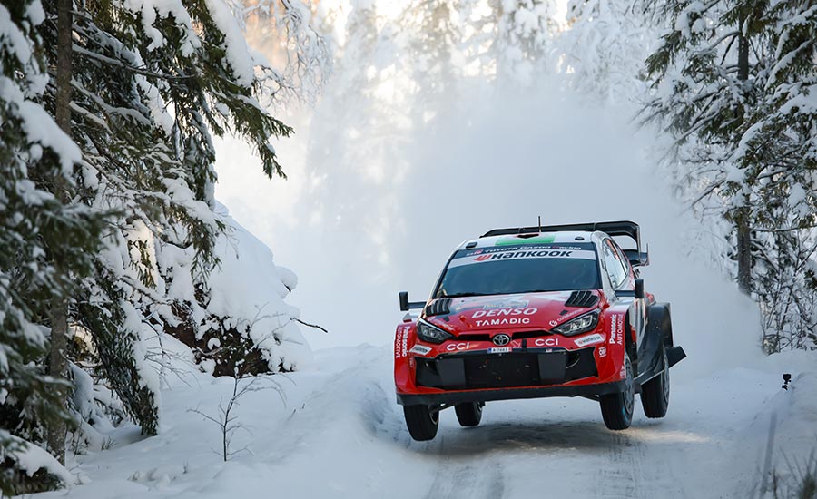 Evans pakt zege in WRC Zweden en WK-leiding, Toyota oppermachtig met 1-2-3-4