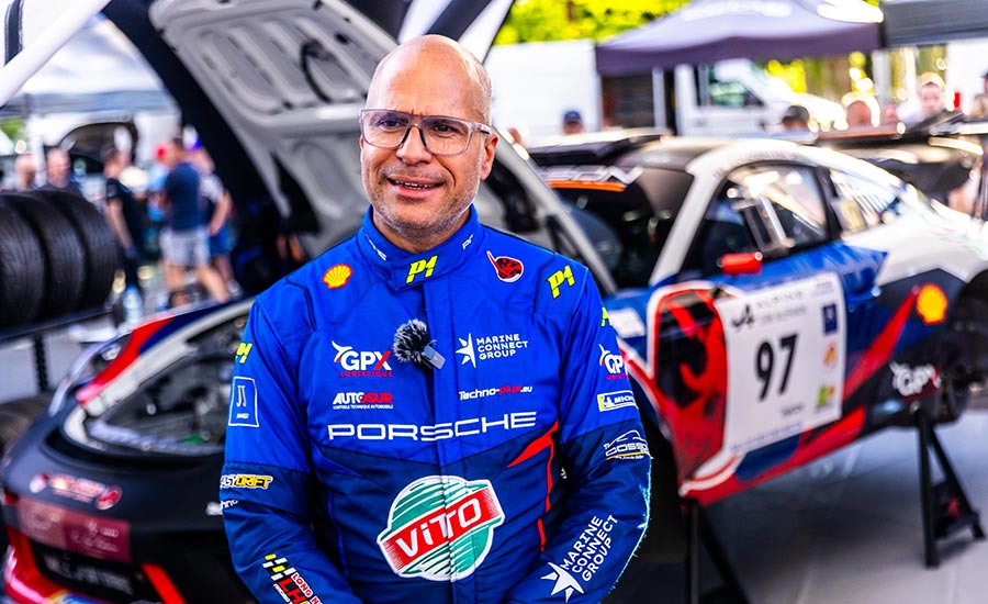 Tweevoudig ERC-kampioen Simon Jean-Joseph in Ypres Rally met Porsche 992 Rally GT