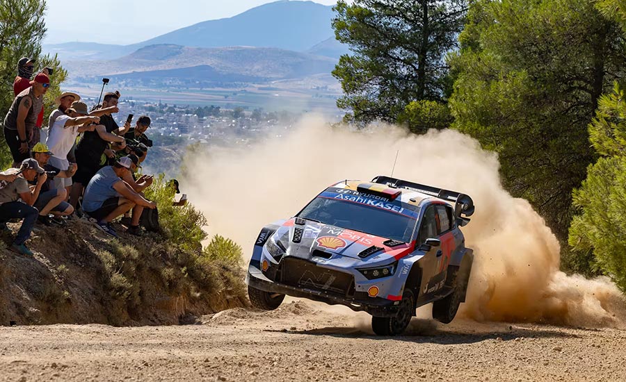 WRC Acropolis Rally Greece: Neuville leider na vrijdag voor Ogier, Ten Brinke vroegtijdig uitgevallen