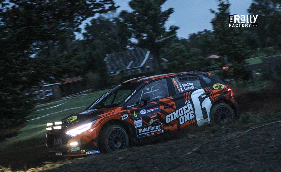 The Ginger One op een zucht van het podium in strijd der Lage Landen bij Hellendoorn Rally